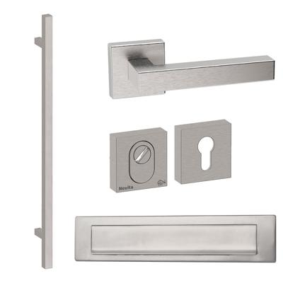 Hardbrass Voordeurset vierkant met greep Toronto 1160mm SKG3 met kerntrekbeveiliging - RVS