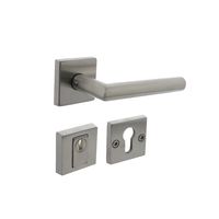 Intersteel Set achterdeurbeslag vierkant SKG3 geborsteld RVS Intersteel Set achterdeurbeslag vierkant SKG3 geborsteld RVS