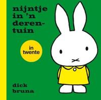 nijntje in &apos;n derentuin in Twente (Hardback)
