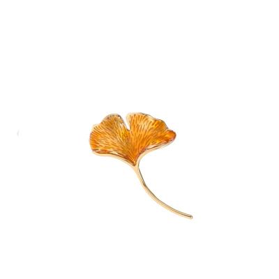 Day&Eve Broche Ginko Leaf | Goud