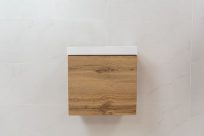 Sanigoods Minimo toiletmeubel 40cm dakota oak met witte fontein zonder kraangat