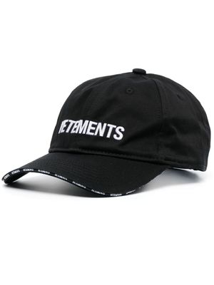 VETEMENTS casquette à logo brodé - Noir