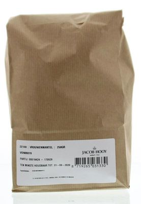 Vrouwenmantel gesneden