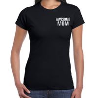 Awesome mom / geweldige mama cadeau t-shirt zwart op borst voor dames - thumbnail