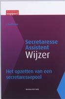 Het opzetten van een secretaressepool (Paperback)