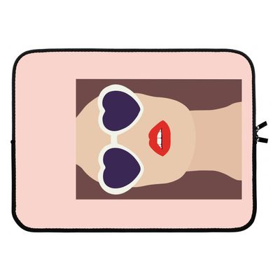 Red lips: Laptop sleeve 15 inch