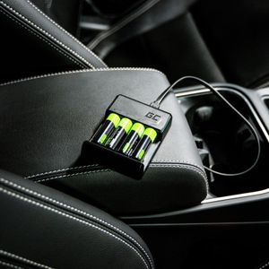 Green Cell VitalCharger batterijlader met 4x AAA oplaadbare batterijen