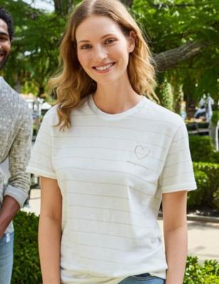 Only Onlvanessa S/s Heart Top Box Jrs T-shirts Cloud Dancer Pumice Stone+print Toujours