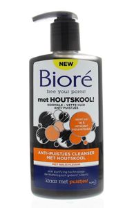 Anti puistjes cleanser houtskool