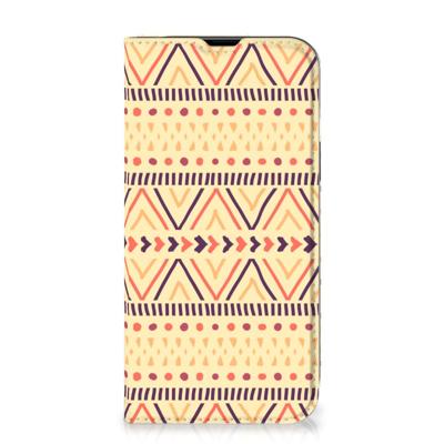 iPhone 14 | Hoesje met Magneet | Aztec Yellow