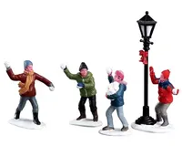 Snowball Fight S4