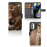 Motorola Moto G52 | Moto G82 | Telefoonhoesje | Met pasjeshouder | Luipaard