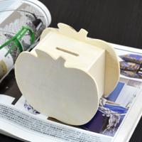 Mooie creatieve kind DIY houten Apple handgeschilderde Piggy Bank grootte: 10x 5.6 x 9.5 cm