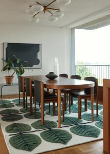 Layered - Vloerkleed Stig Lindberg Bersa Rug Birch Green - 250x350 cm