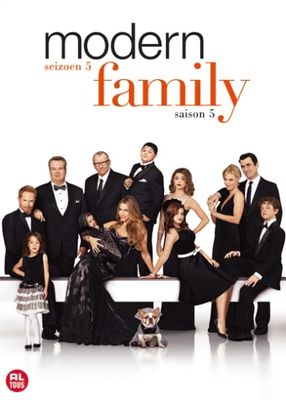 Modern Family - Seizoen 5 - DVD (8712626086192) Modern Family - Seizoen 5 - DVD (8712626086192)