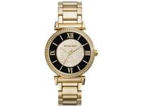 Michael Kors Dameshorloge MK3338 Caitlin Black and Gold Dial Yellow Gold Steel Bracelet Crystal