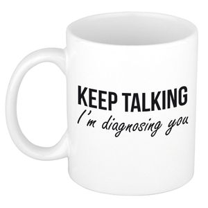 Keep talking diagnosing kado mok / beker wit - Psychologie geslaagd / afstudeer cadeau   -