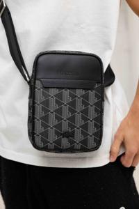 Lacoste Monogram Crossover Tas Heren Zwart/Grijs - Maat One Size - Kleur: ZwartGrijs | Soccerfanshop