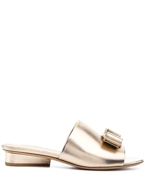 Ferragamo sandales Viva Bow - Or