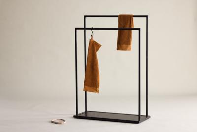 Nohr Kledingrek 'Milford' kleur Zwart