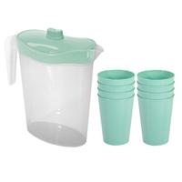 Waterkan/sapkan met deksel groen - 2,5 liter - kunststof - met 8x stuks kunststof glazen 300 ml