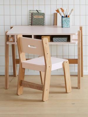 Stoel, zitting H 45 cm LIJN ARCHITEKT roze/hout
