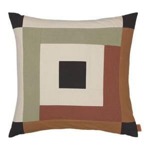 ferm LIVING Border Patchwork Sierkussen - Dark Sage/Red Brown