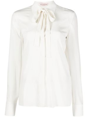 Valentino Garavani blouse à col lavallière - Tons neutres