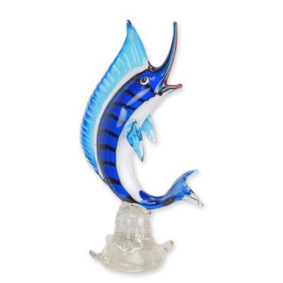 A MURANO STYLE GLASS FIGURINE OF A LARGE FISS