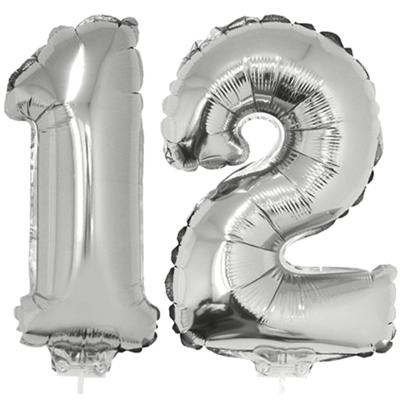 12 jaar leeftijd feestartikelen - versiering cijfers - ballonnen op stokje - van 41 cm - zilver 12 jaar leeftijd feestartikelen - versiering cijfers - ballonnen op stokje - van 41 cm - zilver