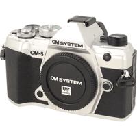 OM SYSTEM OM-5 body zilver occasion - thumbnail