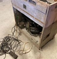 Wurlitzer 2411S Hideaway Jukebox (2400 Series) Origineel