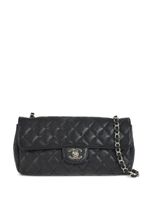 CHANEL Pre-Owned sac porté épaule East West à rabat (2006) - Noir - thumbnail