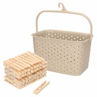 Wasknijpers mandje met ophanghaak - beige - gevuld met 100x houten wasknijpers van 7 cm - thumbnail