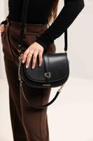 Guess Carrie Flap Schoudertas Dames Zwart - Maat One Size - Kleur: Zwart | Soccerfanshop