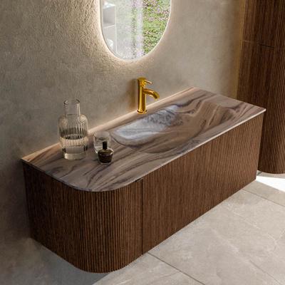 Badmeubel Mondiaz Kurve-Dlux | 115 cm | Meubelkleur Walnut | Wastafelkleur Sombra | Solid surface | Wasbak rechter zijde spoelbak | 1 kraangat