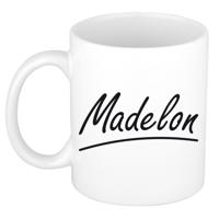Madelon Naam koffiemok - beker - met sierlijke letters - wit - 300 ml - Cadeau - Dames