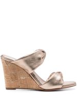 Aquazzura sandales compensées à brides métallisées - Or