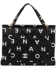 CHANEL Pre-Owned sac cabas matelassé à logo imprimé (1996-1997) - Noir