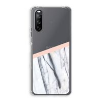 A touch of peach: Sony Xperia 10 III Transparant Hoesje
