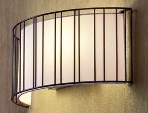 WandlampLinda zwart met textiel half rond met 2 fittingen E27 Faro Spaans Design