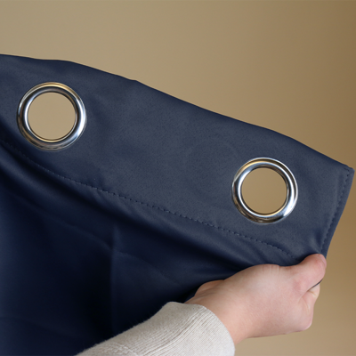 Gordijnen Verduisterend & Isolerend - Haken of Ringen - Navy maat: 250 x 150 cm - materiaal: Polyether - Dekbed-Discounter.nl