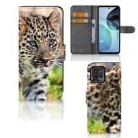 Motorola Moto G72 | Telefoonhoesje | Met pasjeshouder | Baby Luipaard