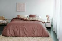 Beddinghouse Beddinghouse Dekbedovertrek Warm Roze 200x200/220 cm Beddinghouse Beddinghouse Dekbedovertrek Warm Roze 200x200/220 cm