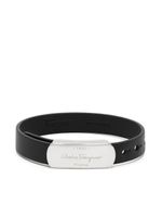 Ferragamo bracelet en cuir à logo gravé - Noir