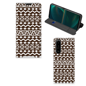 Sony Xperia 5 III Hoesje met Magneet Aztec Brown