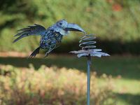 Tuinsteker metaal aanvliegende vogel