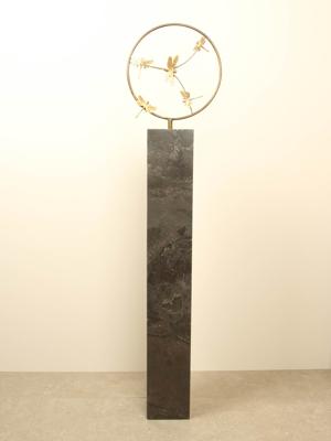 Bronzen sculptuur ring met 5 messing libellen, Ø 32 cm