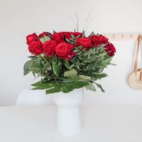 Bloemen - Boeket Rode Rozen (Middel)