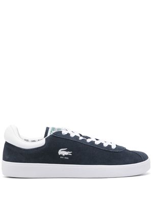 Lacoste baskets en daim à logo embossé - Bleu
